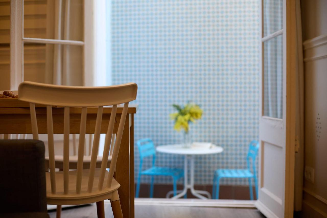 Casa Cosi - Patio 2 Apartment Barcelona Ngoại thất bức ảnh
